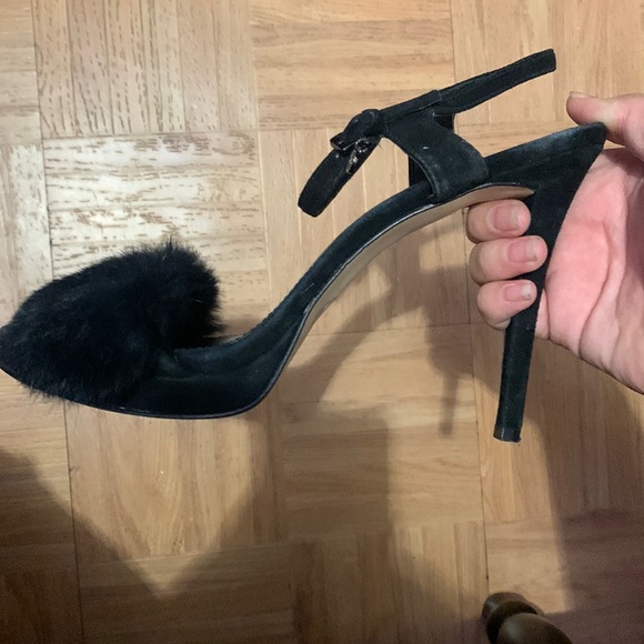 Authentic Micheal Kors high heels - Picture 2 of 2